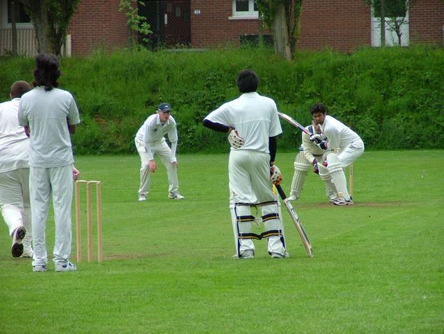 Quite possibly another LBW shout. Unlike the first innings these ones were actually within the vicinity of the stumps.